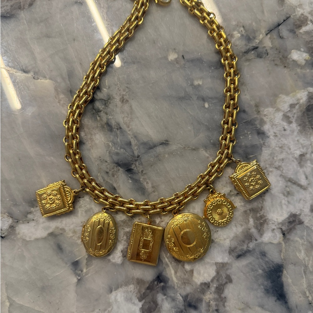 Chic Ben-Amun Gold FUNCTIONAL Charm Necklace